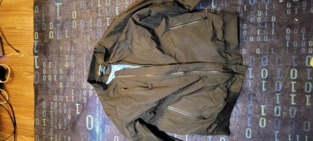 Discord Bomber Jacket Size XL/G Black Quilted Lined Zip Pockets